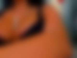 Live cam show with Rafaelle - Bondage on slutload