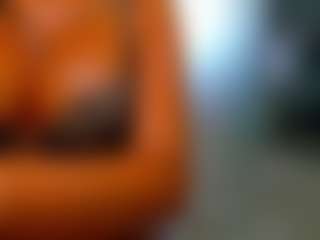 Live cam show with Rafaelle - Ebony on TeamSkeetLive | united states