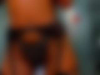 Live cam show with Rafaelle - Black Lush on CamClone