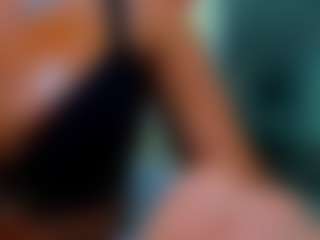Live cam show with Rafaelle - Black Small Tits on studioflirtlive.com
