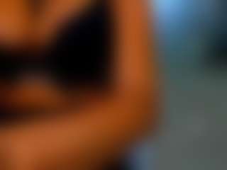 Live cam show with Rafaelle - Ebony on xheatlive.com | united states