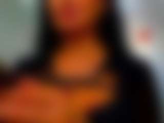 Live cam show with Rafaelle - Black Fetish on Camsoda