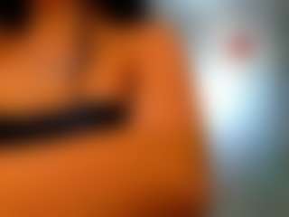 Live cam show with Rafaelle - Black Small Tits on Hubzter Live
