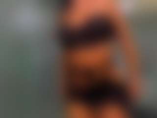 Show en direct avec Rafaelle - Bondage sur Camsoda