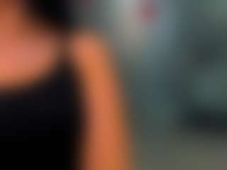 Live cam show with Rafaelle - Strapon on Camsoda
