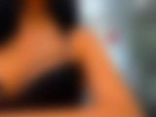 Live cam show with Rafaelle - Amateur on sexylive.show