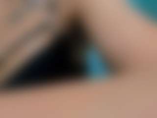 Live cam show with Rafaelle - Black Amateur on sexylive.show
