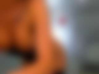 Rafaelle's Live Sex Cam Show