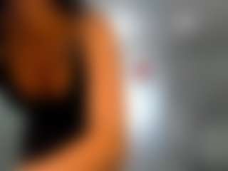 Rafaelle's Live Sex Cam Show