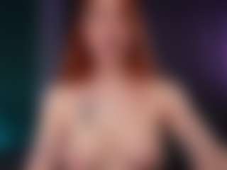 Live cam show with SonicPorn - Red Hair on Milfs Live
