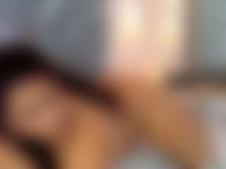 Alana La Latina's Live Sex Cam Show