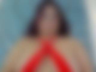 Live cam show with Alana La Latina - Cowgirl on Camming Site