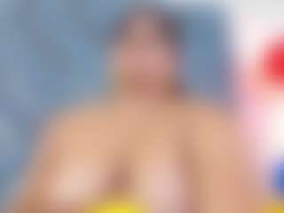 Alana La Latina's Live Sex Cam Show