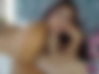 Alana La Latina's Live Sex Cam Show