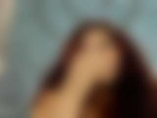 Live cam show with Alana La Latina - Ass Bouncing on Camsoda