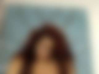 Live cam show with Alana La Latina - Middle Aged on TastyBlacksLive