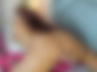 Alana La Latina 🍑's Live Sex Cam Show