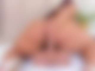 Alana La Latina 🍑's Live Sex Cam Show
