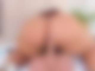 Alana La Latina 🍑's Live Sex Cam Show