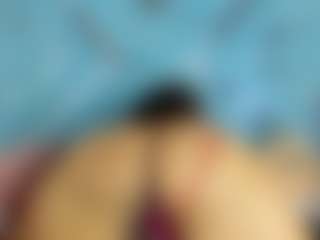 Live cam show with Alana La Latina 🍑 - Pov on Free Soda