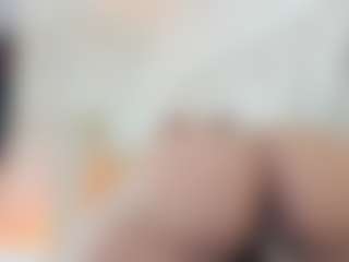 Live cam show with Alana La Latina 🍑 - Public Brown Hair on Uber Horny