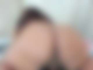 Alana La Latina 🍑's Live Sex Cam Show