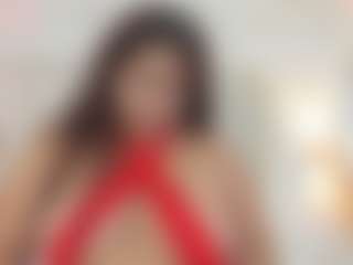 Live cam show with Alana La Latina 🍑 - Shaved Pussy Brown Hair on Camming Site