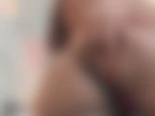 Alana La Latina 🍑's Live Sex Cam Show