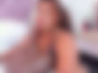 Alana La Latina 🍑's Live Sex Cam Show