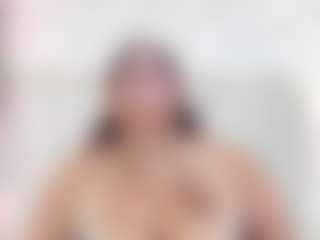 Live cam show with Alana La Latina 🍑 - Dildo Brown Hair on Cam Slut