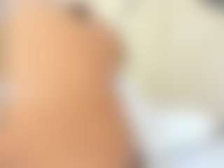 Live cam show with Alana La Latina 🍑 - Hairy Pussy on Cam Slut