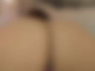 Alana La Latina's Live Sex Cam Show