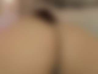 Alana La Latina's Live Sex Cam Show