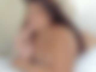 Live cam show with Alana La Latina - Role Play on liverealitysex.com
