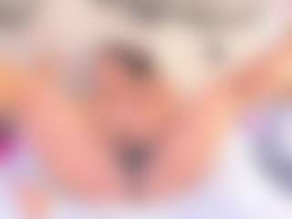 Alana La Latina's Live Sex Cam Show