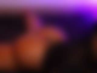 Angiled03 MILF webcam performer live streaming