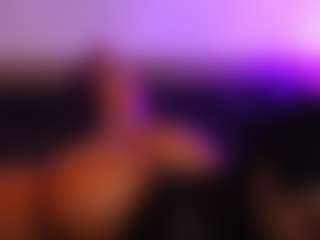 Angiled03 MILF webcam performer live streaming