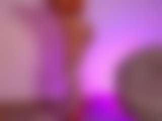 Live cam show with Angiled03 - Athletic on Dolls Live