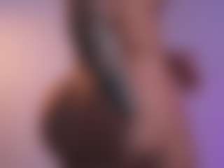 Angiled03 MILF webcam performer live streaming