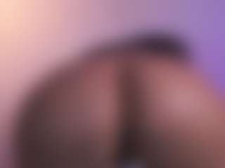 Live cam show with Angiled03 - Brown Eyes on Camsoda