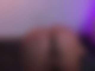 Live cam show with Angiled03 - Flirt MILF on Camsoda