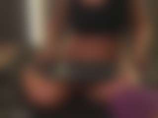 Live cam show with Angiled03 - Gamer Mature on Camsoda