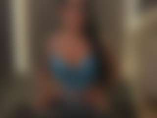Angiled03 MILF webcam performer live streaming