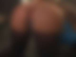 Angiled03's Live Sex Cam Show