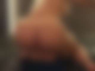 Angiled03's Live Sex Cam Show