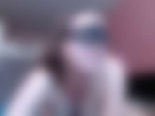 Live cam show with BahamaNight - Amateur Brown Hair on Chatstar