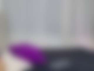 Live cam show with ItsKimhere - Drinking on Camsoda