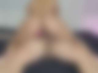 ItsKimhere's Live Sex Cam Show