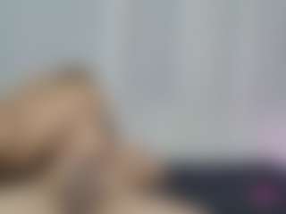 ItsKimhere's Live Sex Cam Show