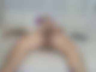 ItsKimhere's Live Sex Cam Show